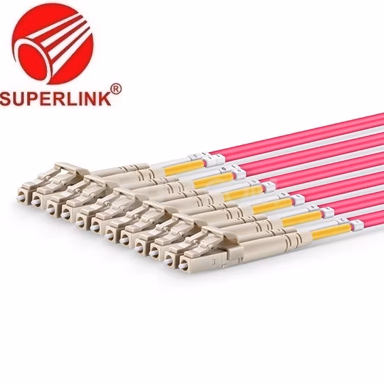 Coleta con varios modos de funcionamiento del cable del desbloqueo del cable de puente del cordón de remiendo de la fibra óptica de MTP Om4