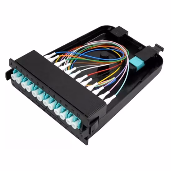 Paquete de fibra Cable de fibra de 12 núcleos Cordón flexible de conexión